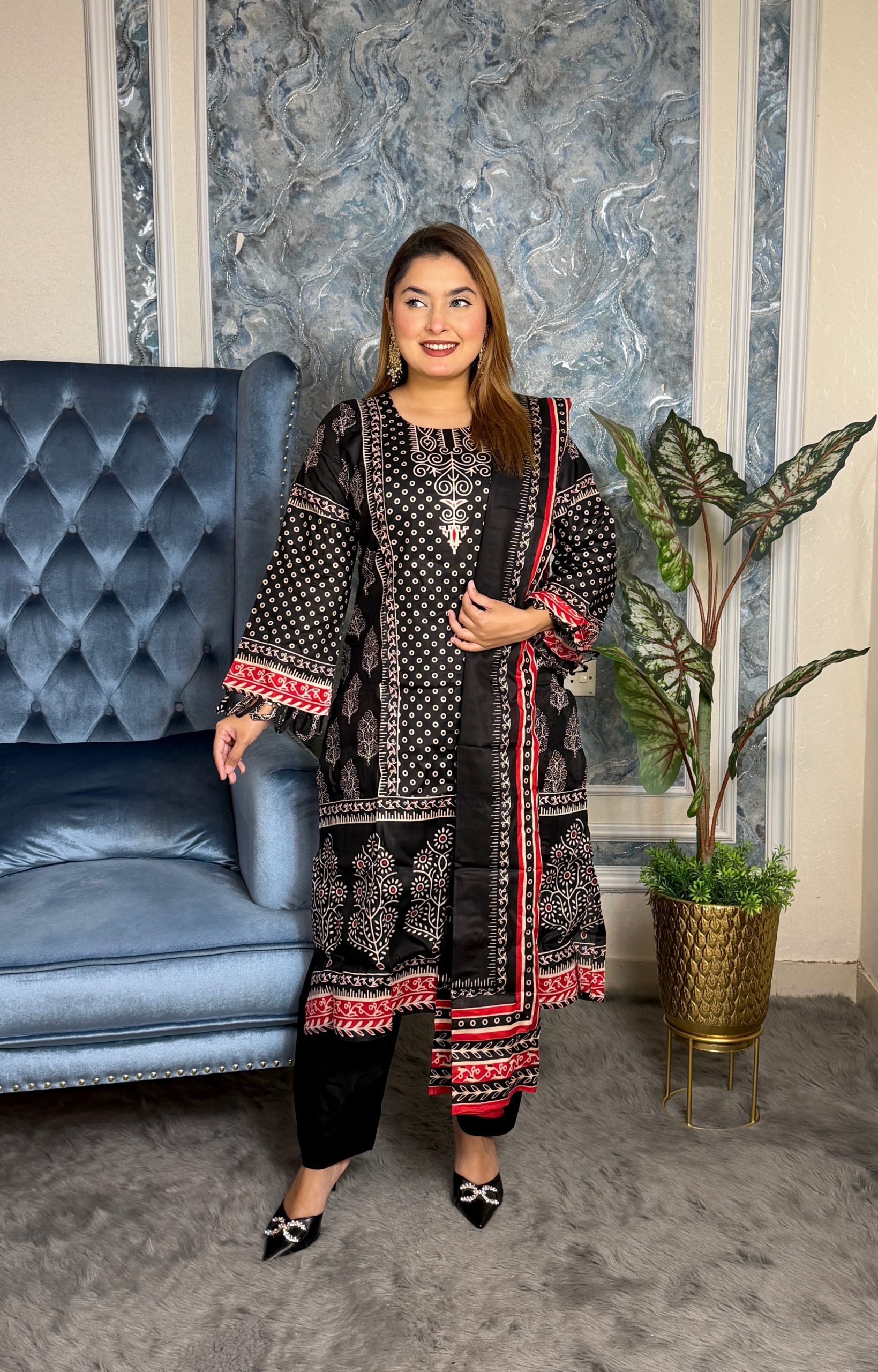 IMG_1905 Code-N.O-62-B - Image 1